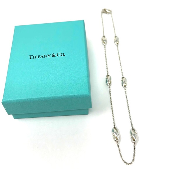 Authentic Tiffany & CO. Elsa Peretti Seahorse Pendant Necklace. - Picture 9 of 9